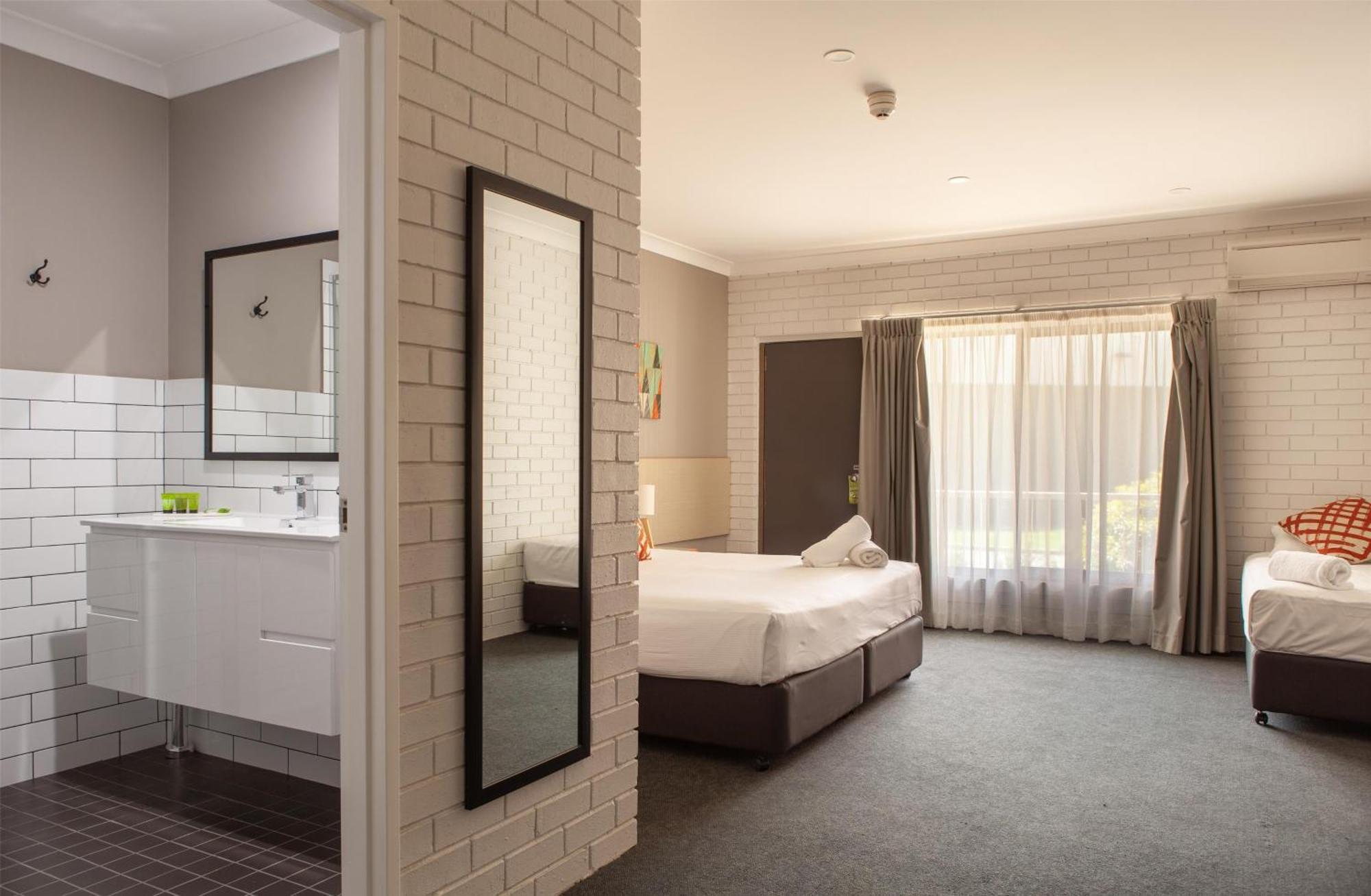Nightcap at Archer Hotel Nowra Exterior foto