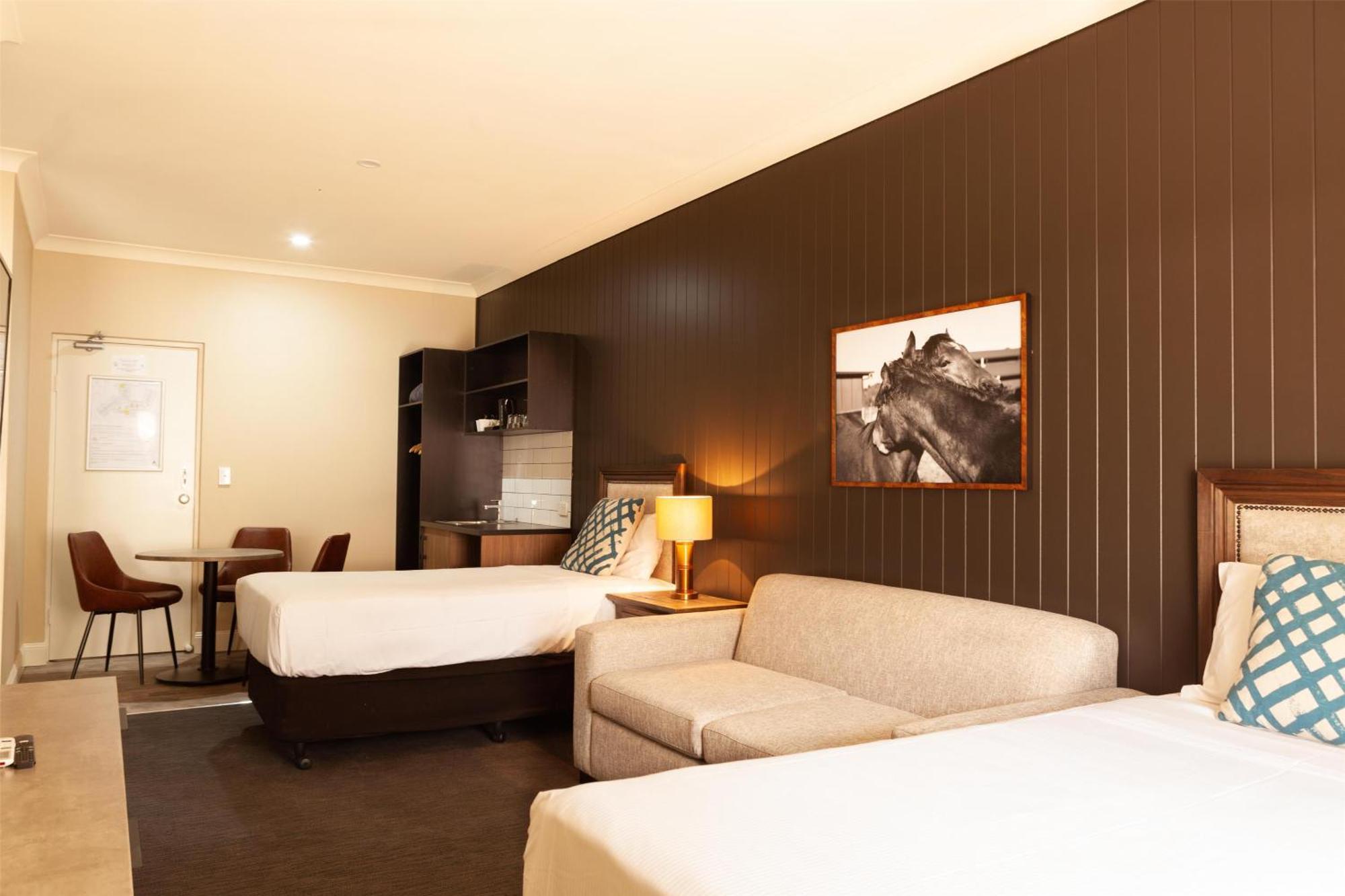 Nightcap at Archer Hotel Nowra Exterior foto