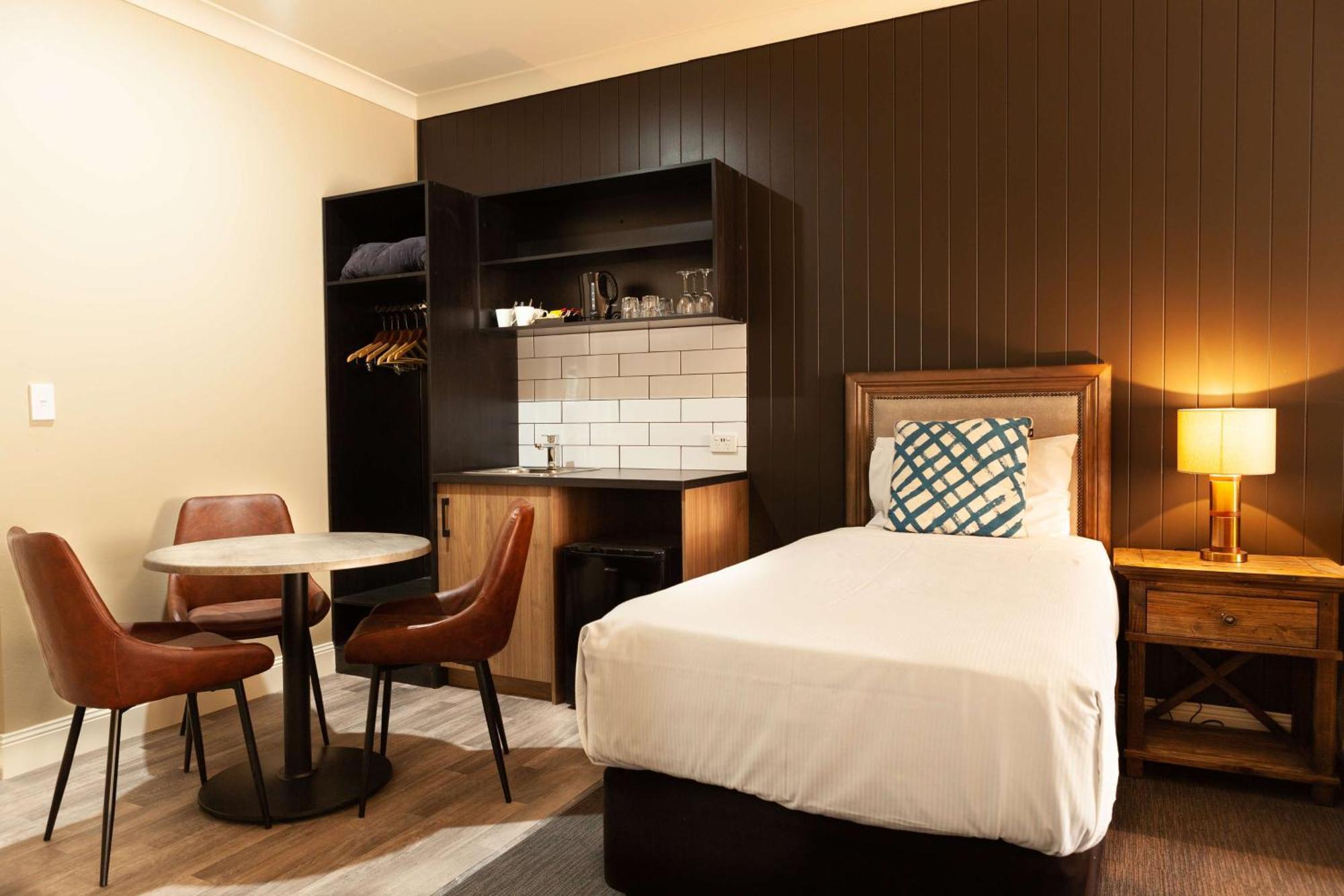 Nightcap at Archer Hotel Nowra Exterior foto